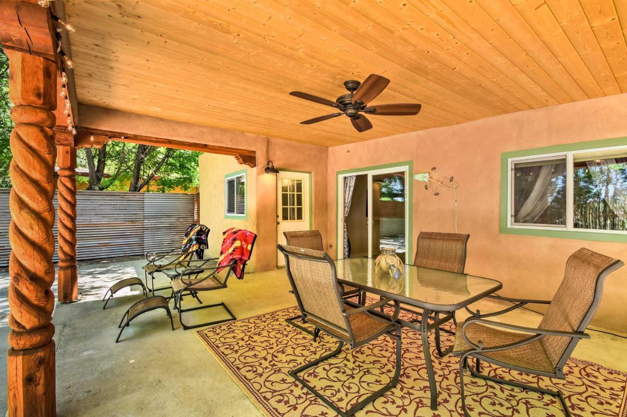 Cozy Home With Media Room Short Walk To Taos Plaza! Exterior foto