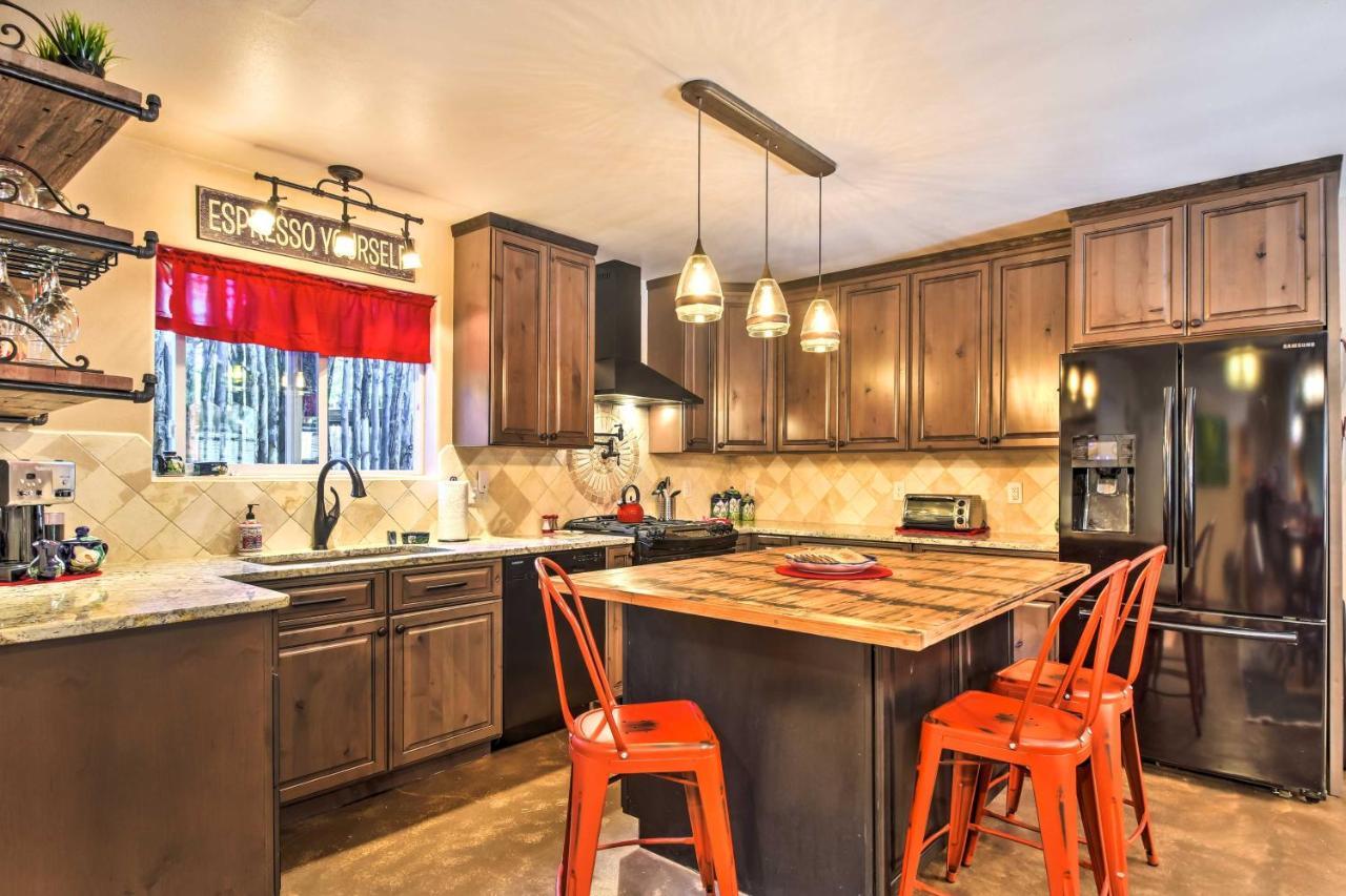 Cozy Home With Media Room Short Walk To Taos Plaza! Exterior foto